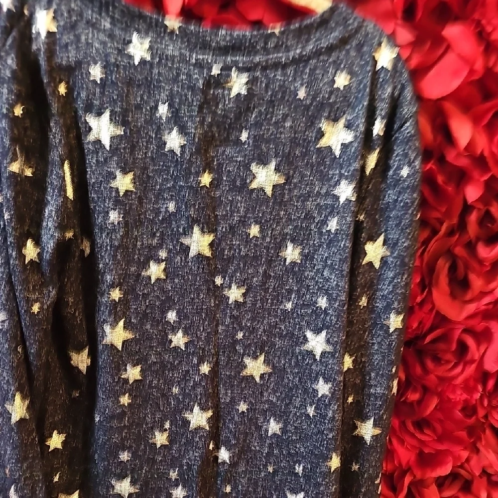 Gap Kids NWT Blue Star Patterned Soft Long Sleeve Tie Front Top Size Small 6/7